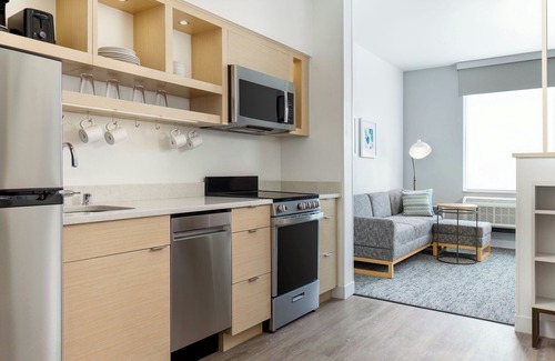 Monrovia Hotel | Towneplace Suites By Marriott Monrovia