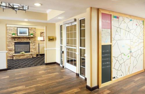 Springfield Hotel | TownePlace Suites by Marriott Springfield
