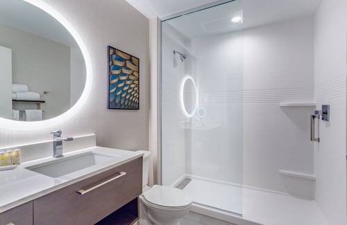 Waukegan Hotel | TownePlace Suites by Marriott Chicago Waukegan/Gurnee