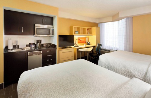 Markham Hotel | TownePlace Suites by Marriott Toronto Northeast/Markham