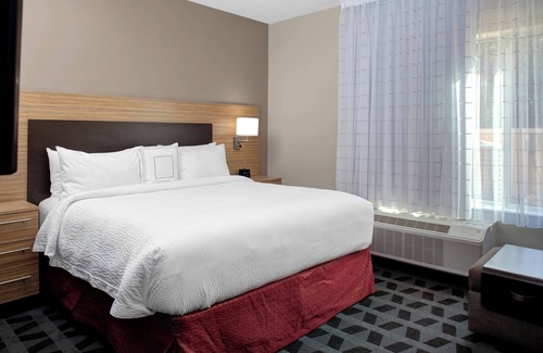Albany Hotel | TownePlace Suites by Marriott Albany