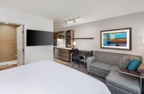 North Burnet Hotel | TownePlace Suites by Marriott Austin Northwest/The Domain Area