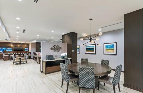North Burnet Hotel | TownePlace Suites by Marriott Austin Northwest The Domain Area