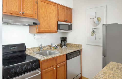 Findlay Hotel | Towneplace Suites By Marriott Findlay