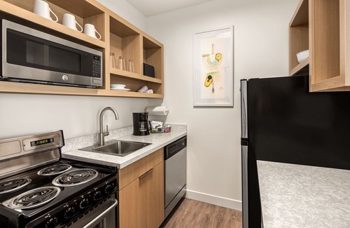 Lombard Hotel | TownePlace Suites by Marriott Chicago Lombard