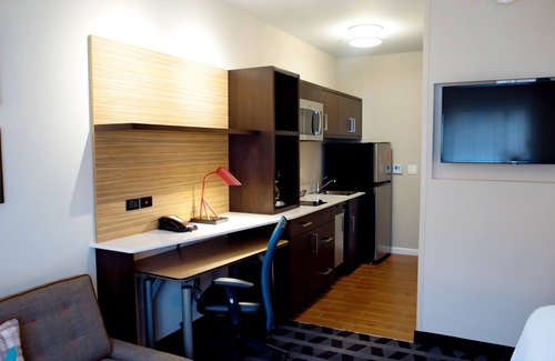 Ames Hotel | TownePlace Suites by Marriott Ames