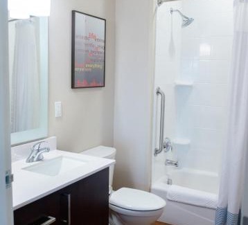 Ames Hotel | TownePlace Suites by Marriott Ames