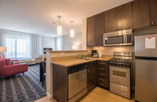 Bonneville Hotel | TownePlace Suites by Marriott Provo Orem