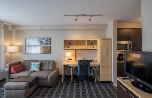 Bonneville Hotel | TownePlace Suites by Marriott Orem