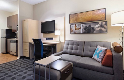 Bossier City Hotel | TownePlace Suites By Marriott Shreveport Bossier City