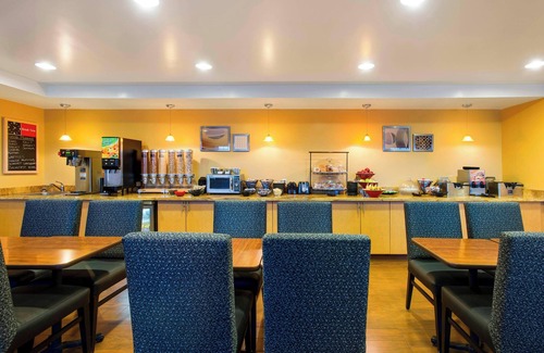 Overland Park Hotel | TownePlace Suites Kansas City Overland Park