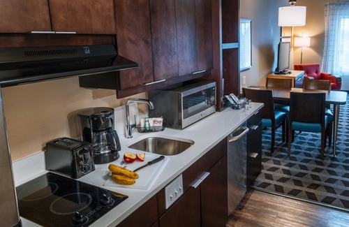 Toledo Hotel | TownePlace Suites Toledo Oregon