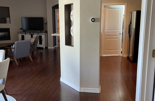 Provinces Master Community House | Townhome away from home! Near downtown Chandler/Gilbert. Heated pool and jacuzzi