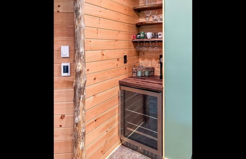 Inlet House | Townhome D1 - 4th Lake