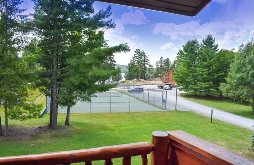 Inlet House | Townhome E2 - 4th Lake