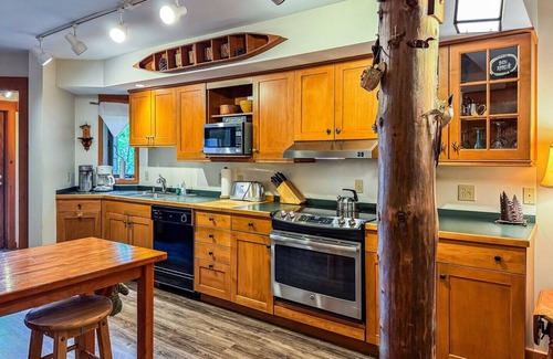 Inlet House | Townhome F4 - 4th Lake