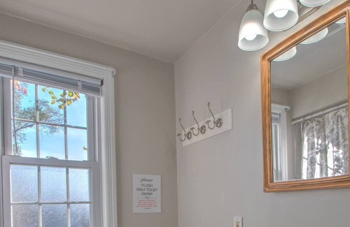 Munster House | Townhome near Munster Community Hospital Adelaide Pl
