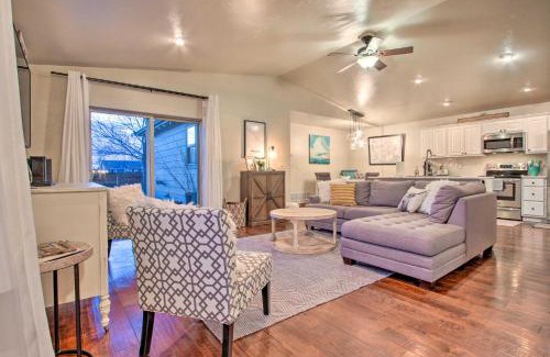 Four Corners House | Townhome with Private Hot Tub, 8 Mi to Downtown