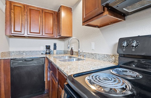 Fort Smith House | Townhouse 1 bed 1 bath sleeps 3