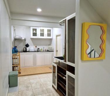 Phra Khanong House | Townhouse - 5min walk to BTS Punnawithi