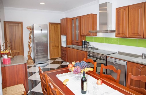 Sa Pobla House | Townhouse "Can Peret" with Terrace and Pool