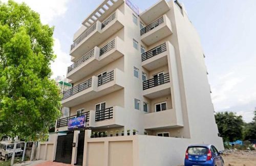 Sector 39 Hotel | Townhouse CLOUD BAY