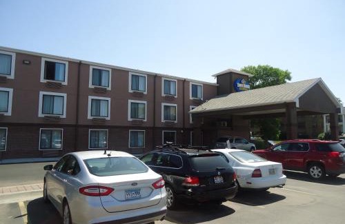 Lincoln Hotel | TownHouse Extended Stay Hotel Downtown
