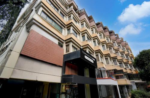 Pune Hotel | Townhouse Oak Sinhgad Road Crossway Formerly Popular Hotel