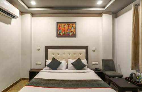 Mayapur Hotel | Townhouse Ranipur Mor