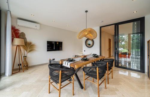 Melayang Apartment | Townhouse T3 - Tropical Calm Meets Modern Comfort - Ubud