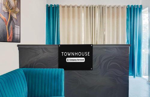 Phase 1 Hotel | Townhouse Uptown Hinjewadi