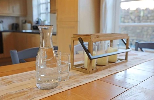 Wells House | Townhouse with Views of Wells Cathedral