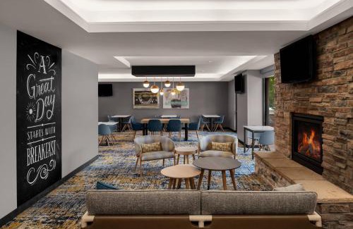 Gateway Hotel | TownPlaces Suite Denver Airport at Gateway Park