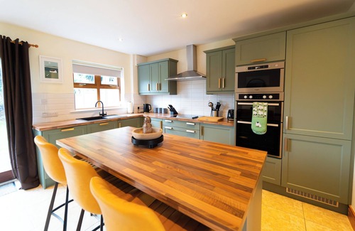 Dingle House | Townview Haven - Dingle