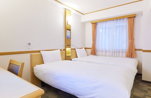 Sakai Ward Hotel | Toyoko Inn Osaka Sakai Higashi Station
