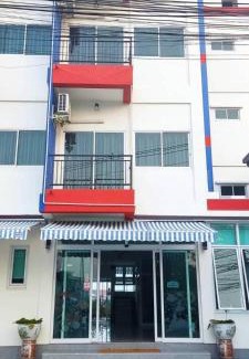 Saen Suk Apartment | TPR51 Room Service