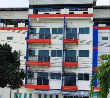 Saen Suk Apartment | TPR51 Room Service
