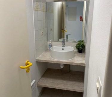 Cadereau Apartment | Très beau studio près du centre ville