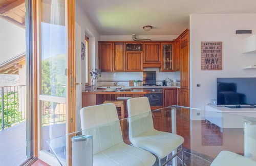 Bellano Apartment | Tra Lago e Cielo by Varenna Holidays