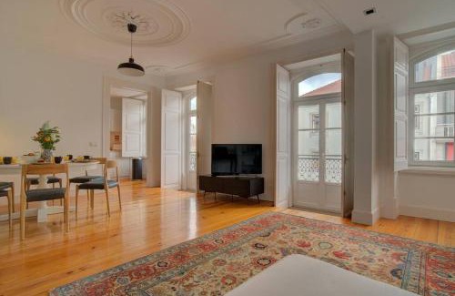 Encarnacao Apartment | Tracey & Neill's Place in Principe Real