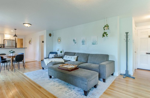 Amazon House | Tracktown Charmer- 3 Bedroom/ 2 Bathroom
