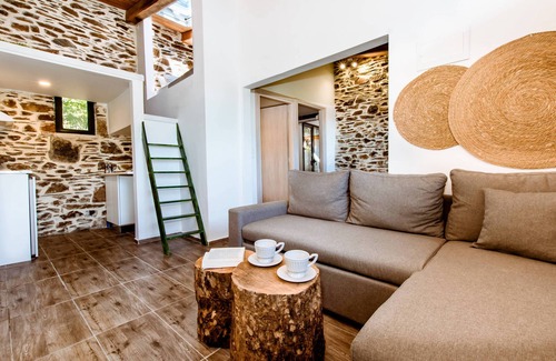 Livadia Apartment | Traditional Apartments Elafos