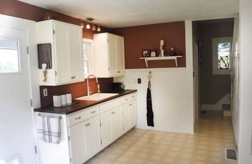 Duncan Cottage | Traditional cottage in a very quiet rural area close to town.