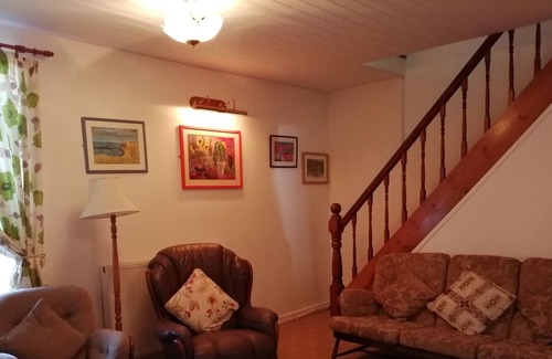 Elim Other | Traditional detached self-catering farmhouse with modern comforts.