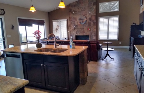 Peoria House | Traditional Family Ranch in the Grand Canyon State