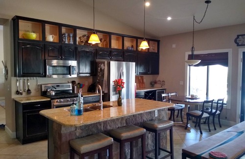 Peoria House | Traditional Family Ranch in the Grand Canyon State