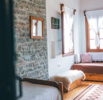 Albania House | Traditional GuestHouse Permet
