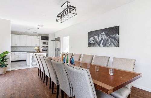 Northwest Harbor House | Traditional Immaculate Updated Home- Heated Pool, Gym, Yard- Close to EH and Sag