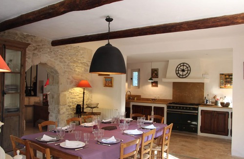 Eyragues Other | Traditional stone farmhouse sheltered by plane trees, charm, quiet, swimming pool
