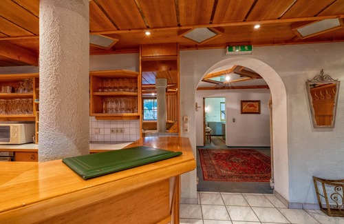 Lauterbach House | Traditional Tyrolean guesthouse for large groups